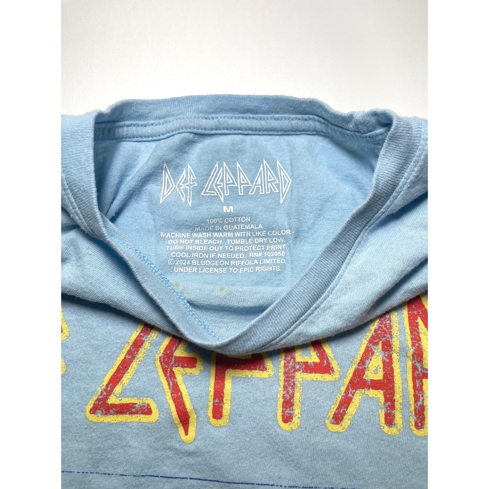 Def Leppard High n Dry Graphic T Shirt Light Blue Rock n Roll Medium 0335 - Picture 2 of 7